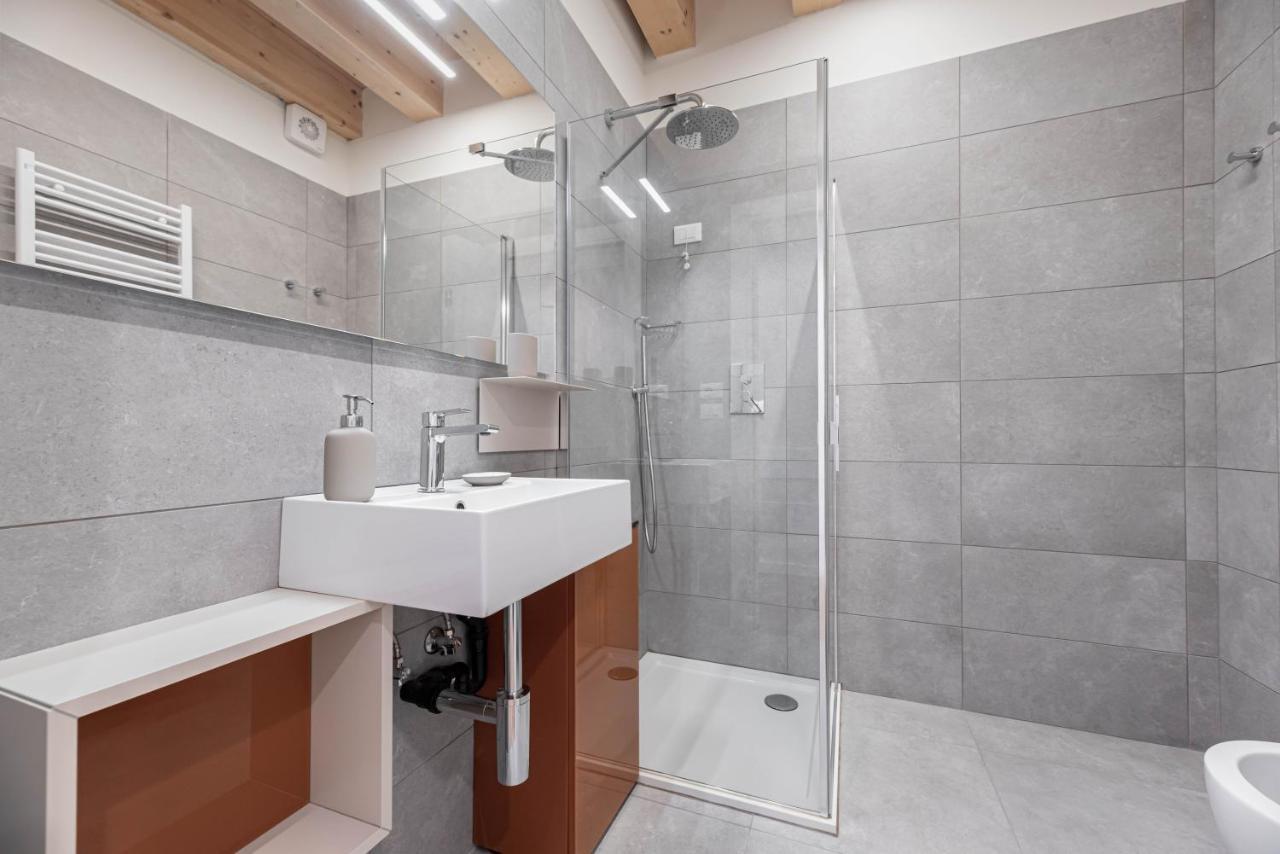 Palazzo '900 Design Flats - Il Poeta Apartment ปาโดวา ภายนอก รูปภาพ